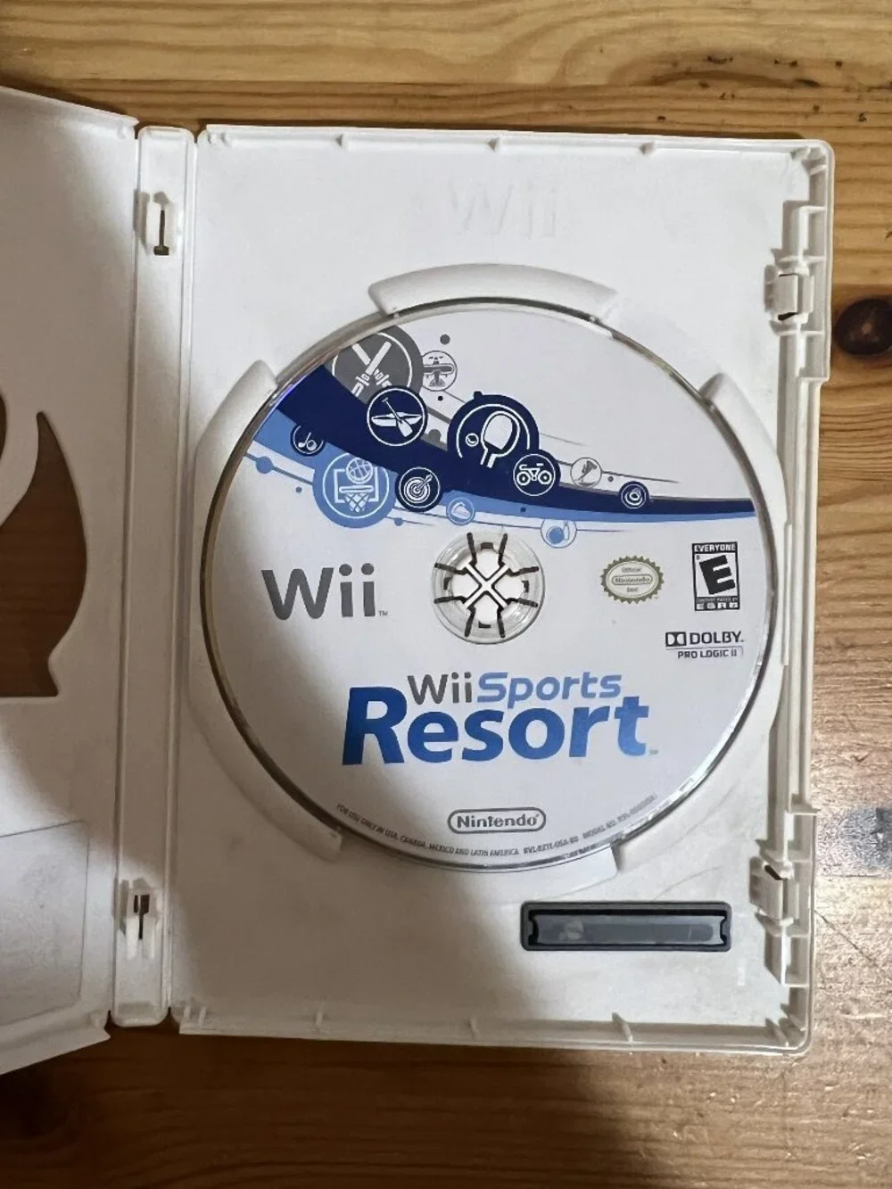 Wii Sports Resort (Nintendo Wii) Replacement Case, Used Good Condition $40